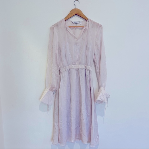 & Other Stories Lavender Silk Long-Sleeved Dress - Picture 1 of 6
